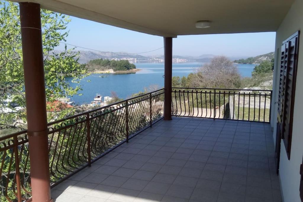 Ferienhaus Am Wasser - Kuca Rio - Iberische Finca In Dalmatien Bilice Luaran gambar